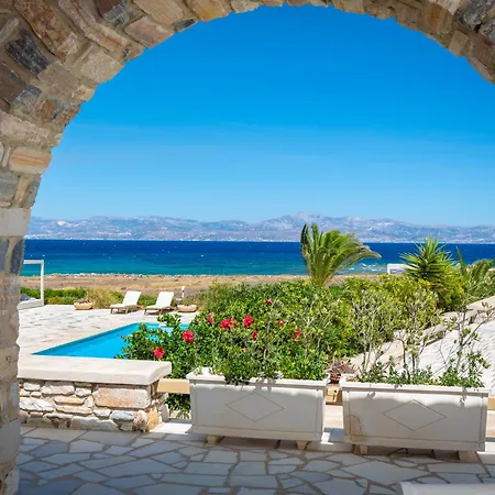 Golden Sea Villas *